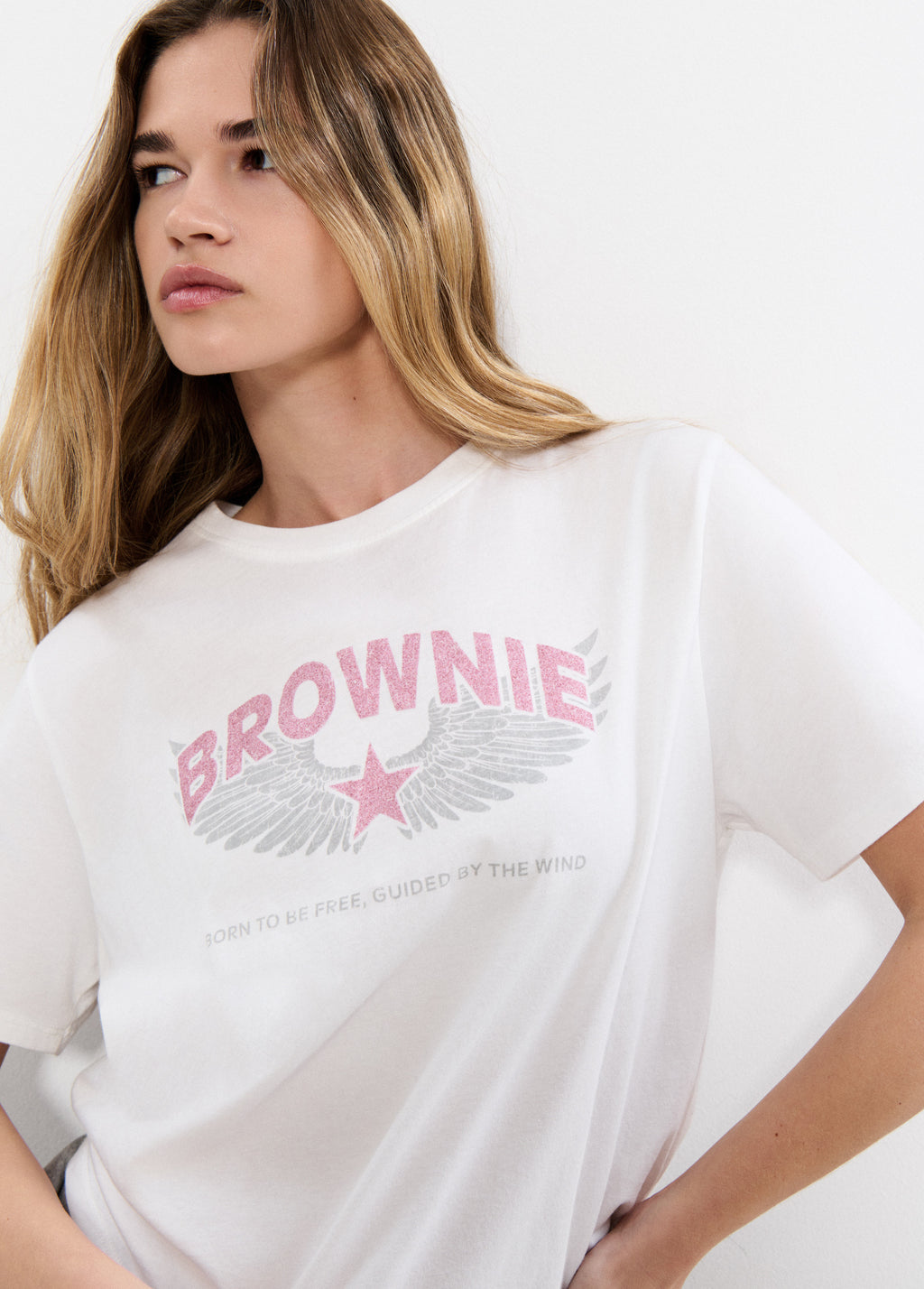 T-shirt with wing logo