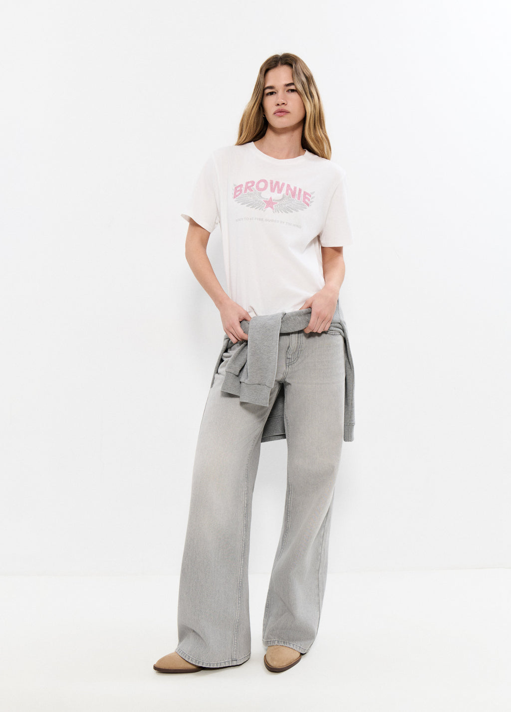 T-shirt with wing logo