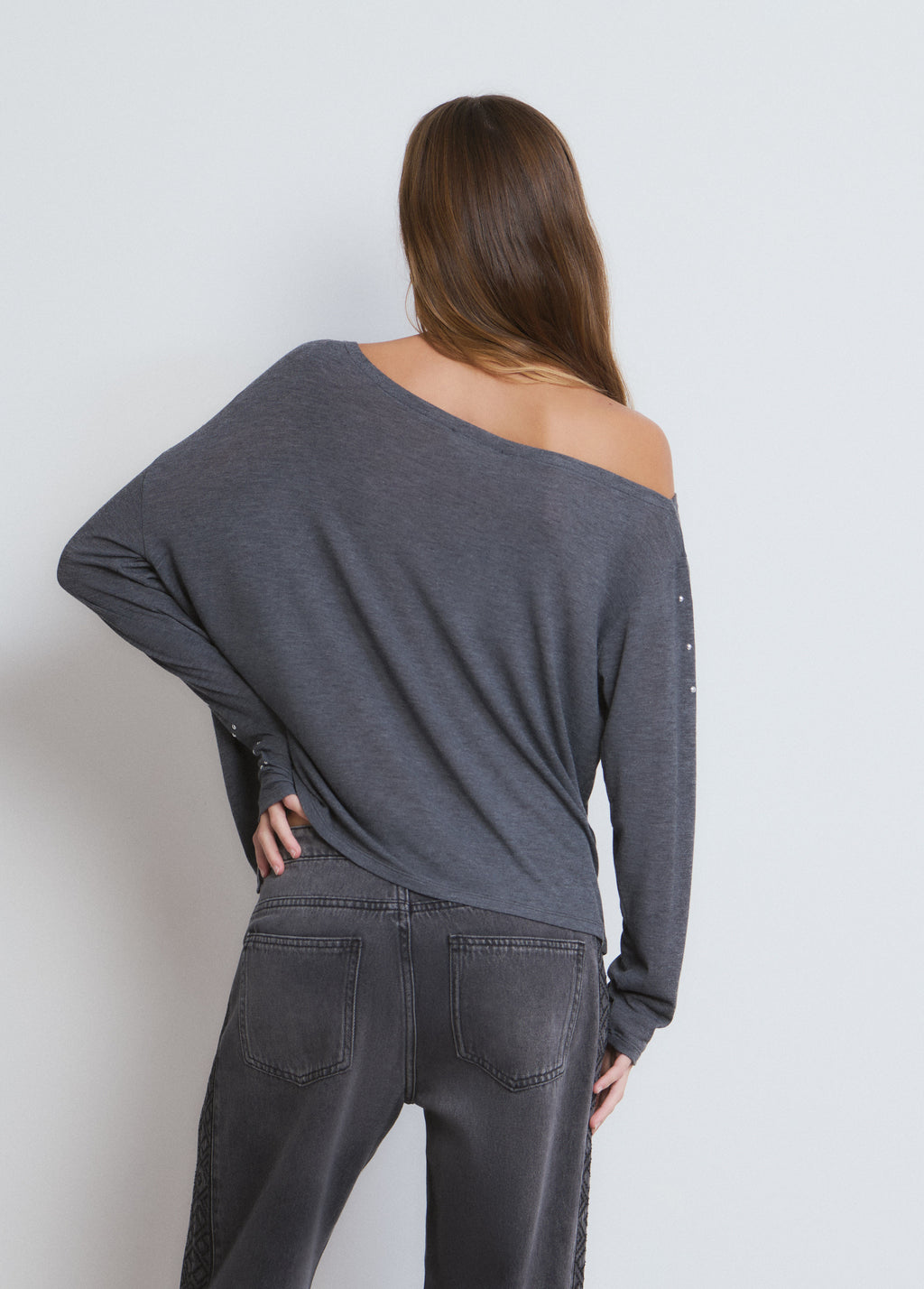 Long sleeve T-shirt with studs