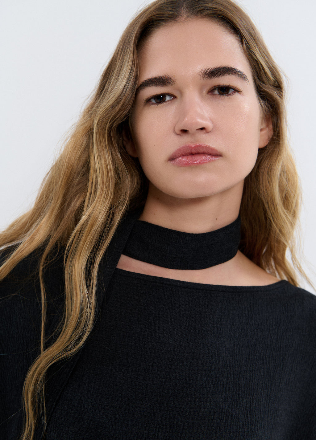 Cape met studs detail en sjaal