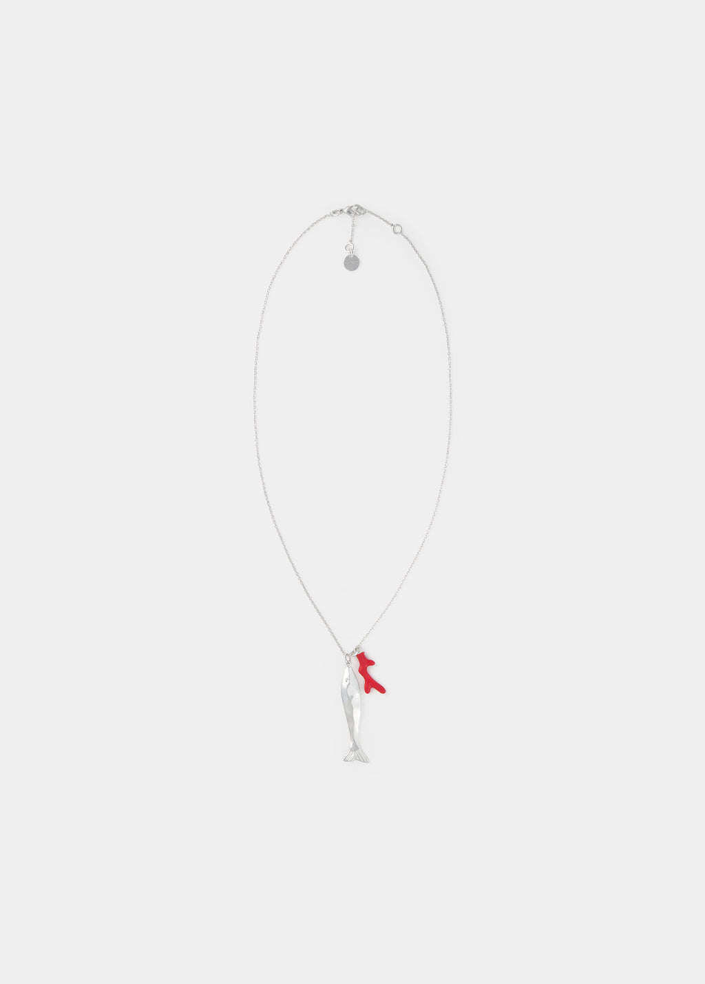 Fish pendant necklace