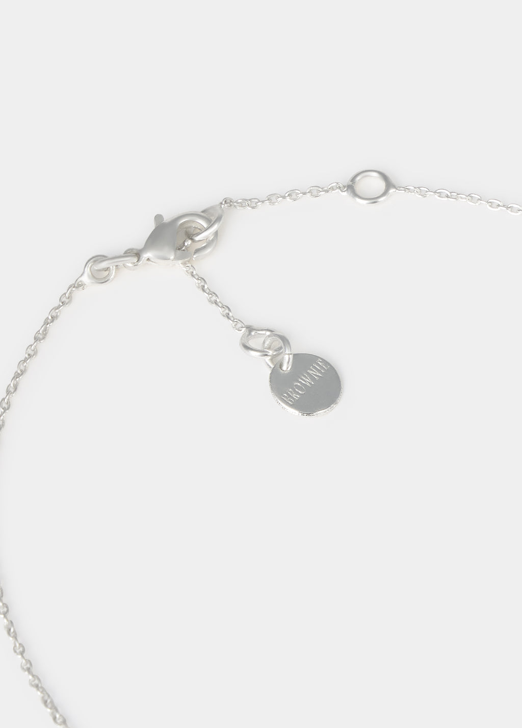 Fish pendant necklace