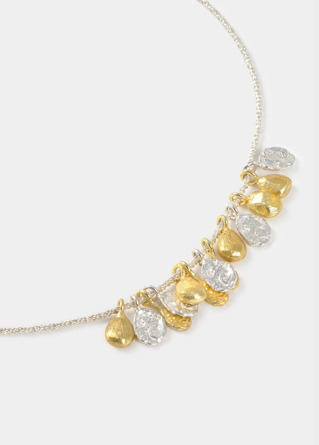 Piece necklace
