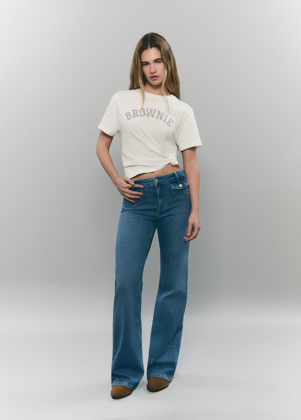 Flared jeans with front pockets