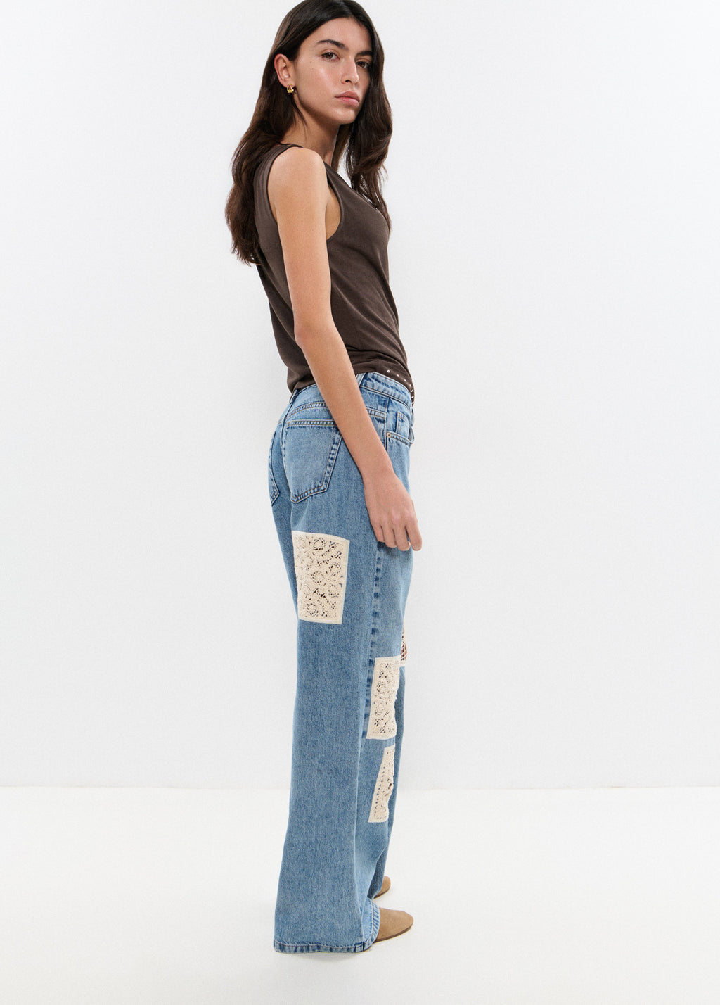 Jeans mit Häkel-Patches