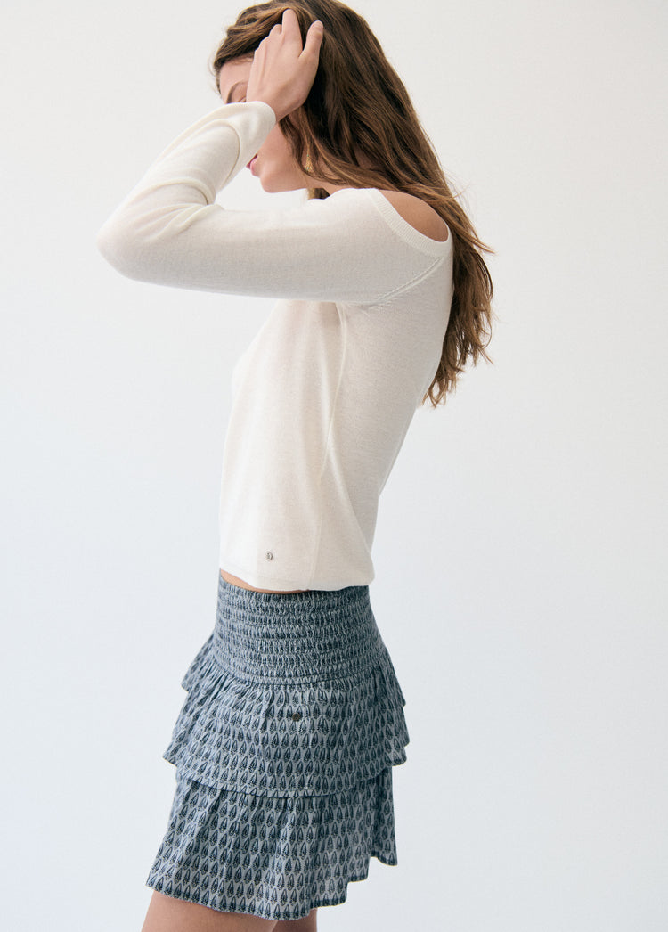 Shoulder cut-out sequin sweater