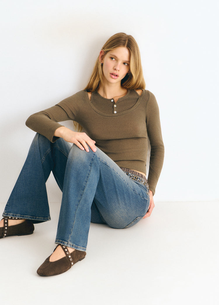 T-shirt double buttons