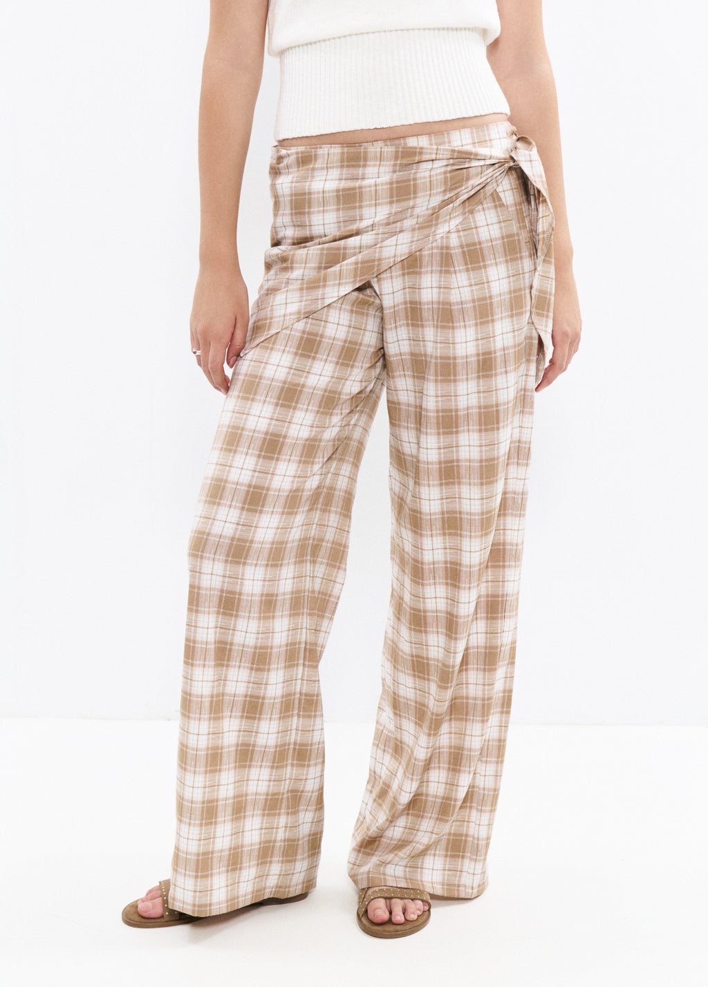 Broek met ruit en sjaaldetail