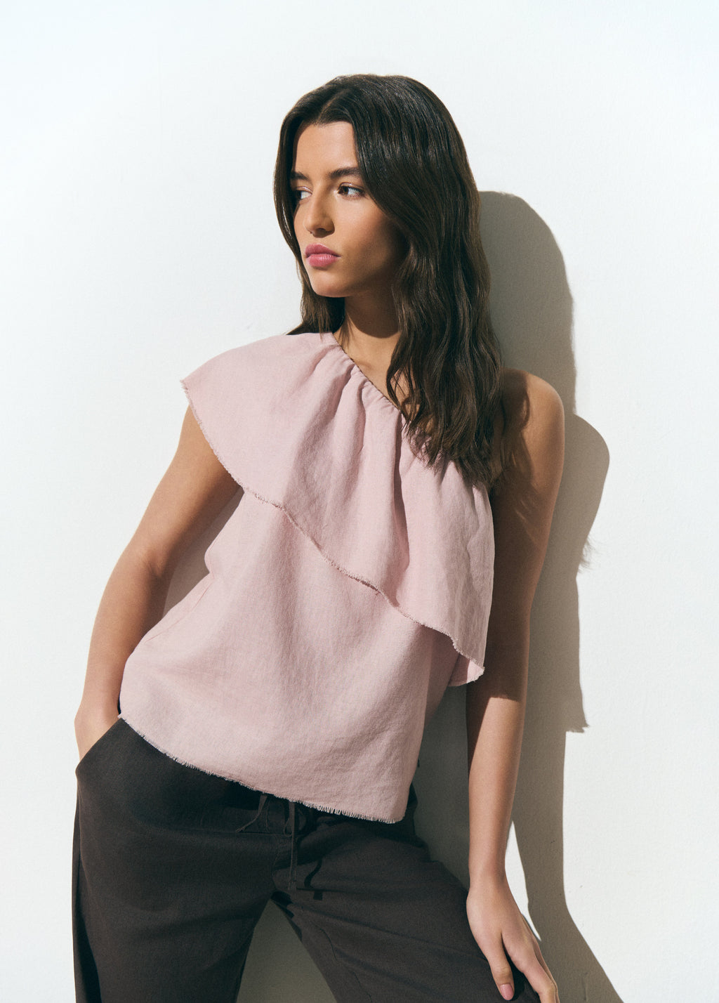 Asymmetrische top met volant